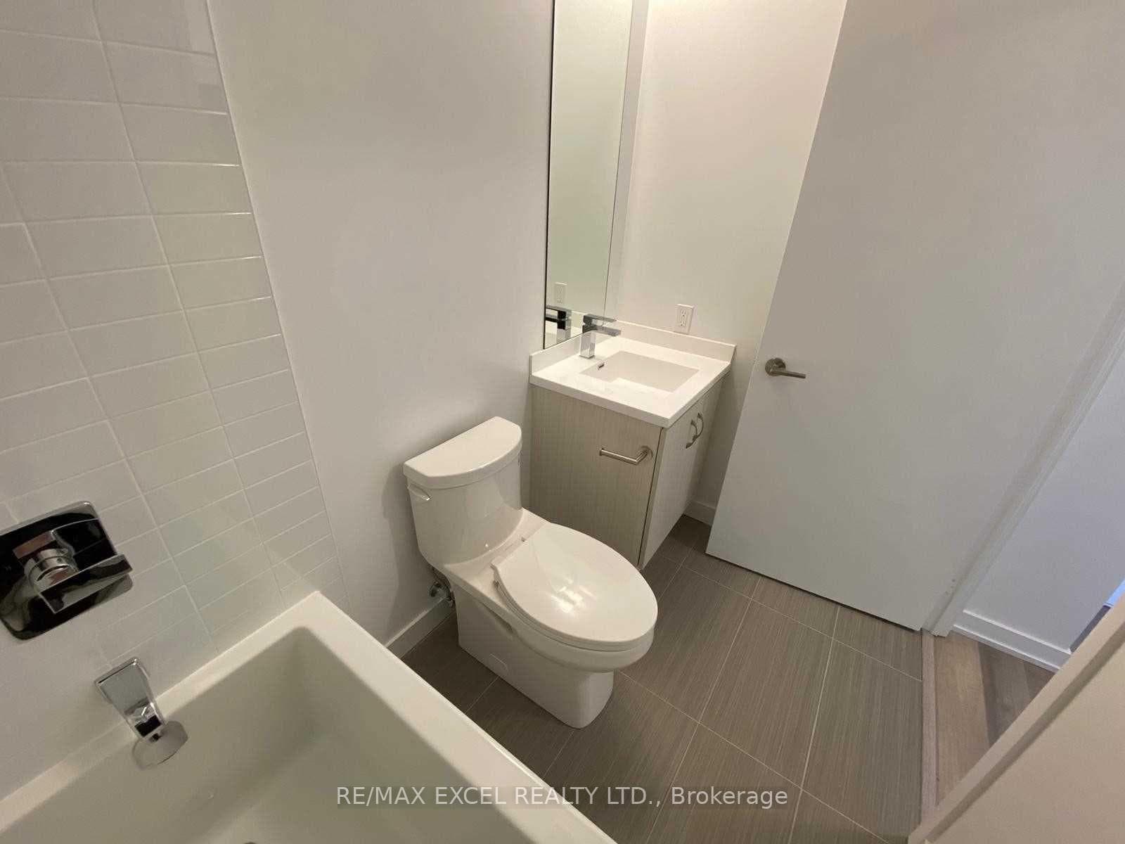 181 Huron Street Unit 1406 photo 10