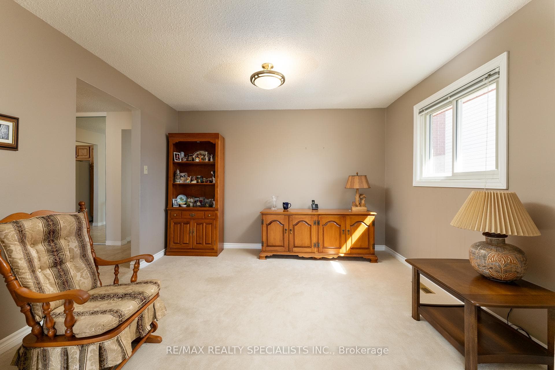 2459 Sinclair Circle photo 9