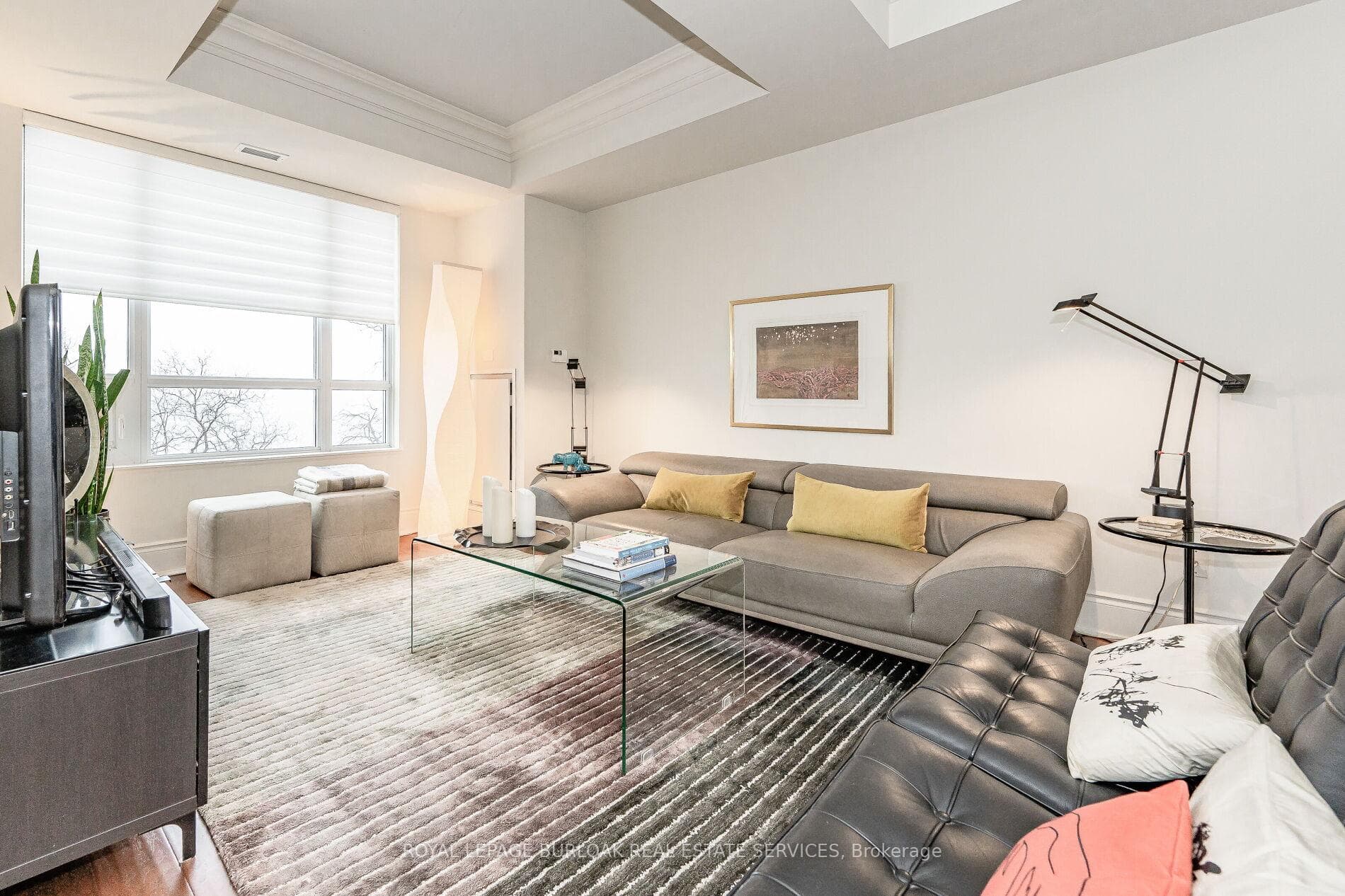 3500 Lakeshore Road Unit 503 photo 13