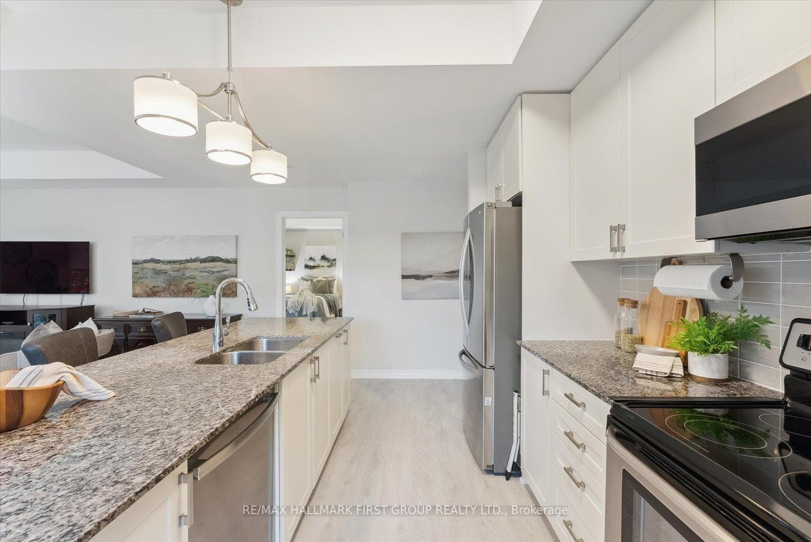 670 GORDON Street Unit 114 photo 8