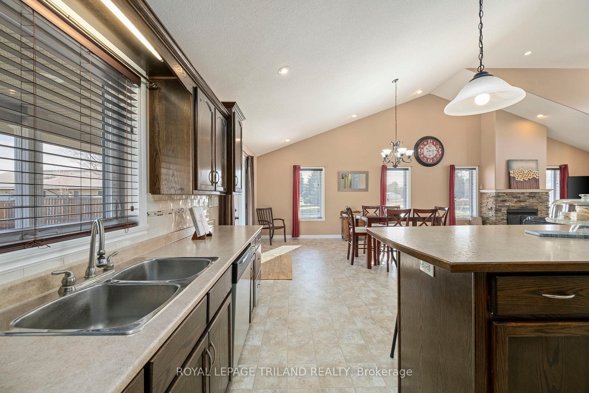 38 Fulton Street photo 15