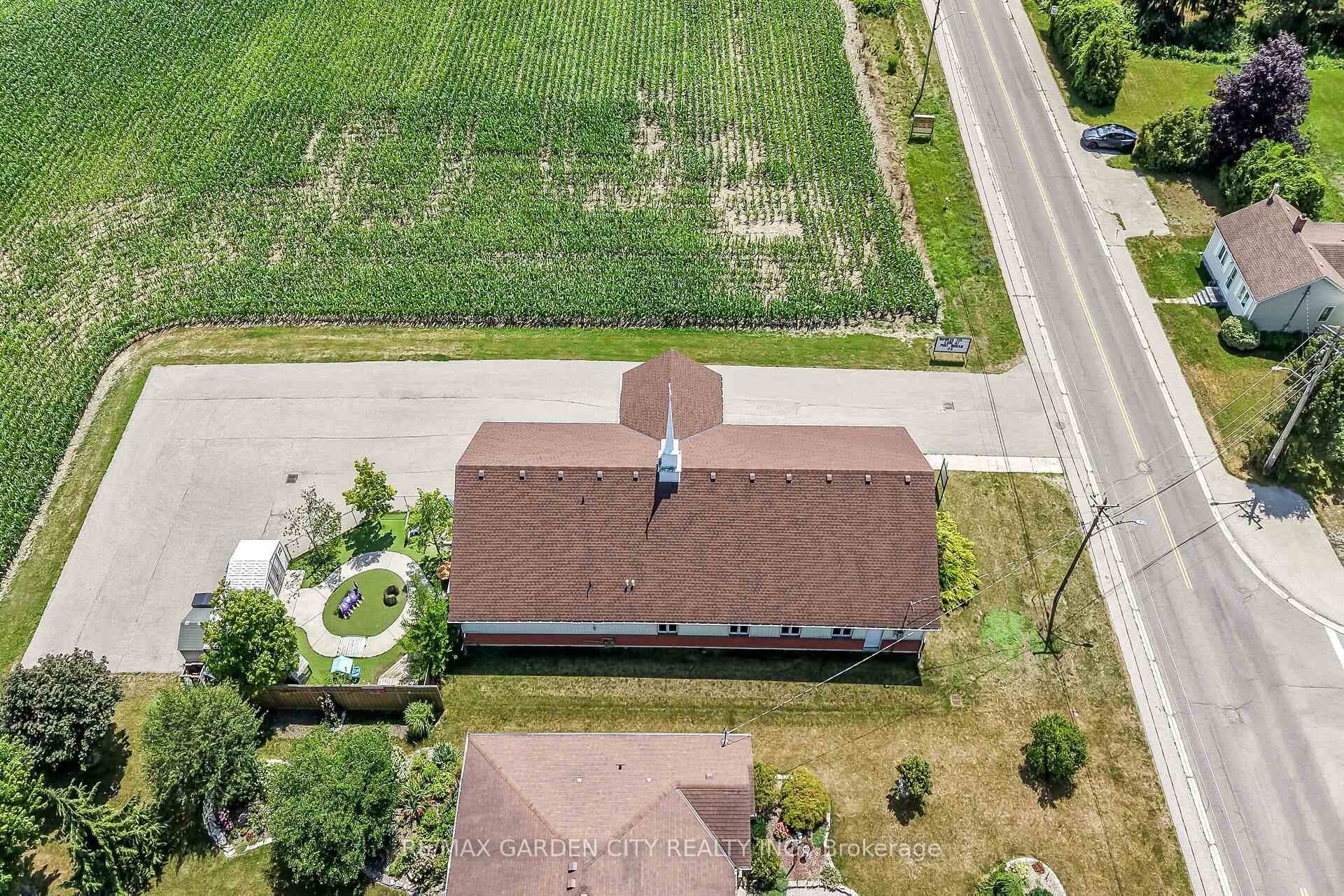 1140 Bay Street photo 44