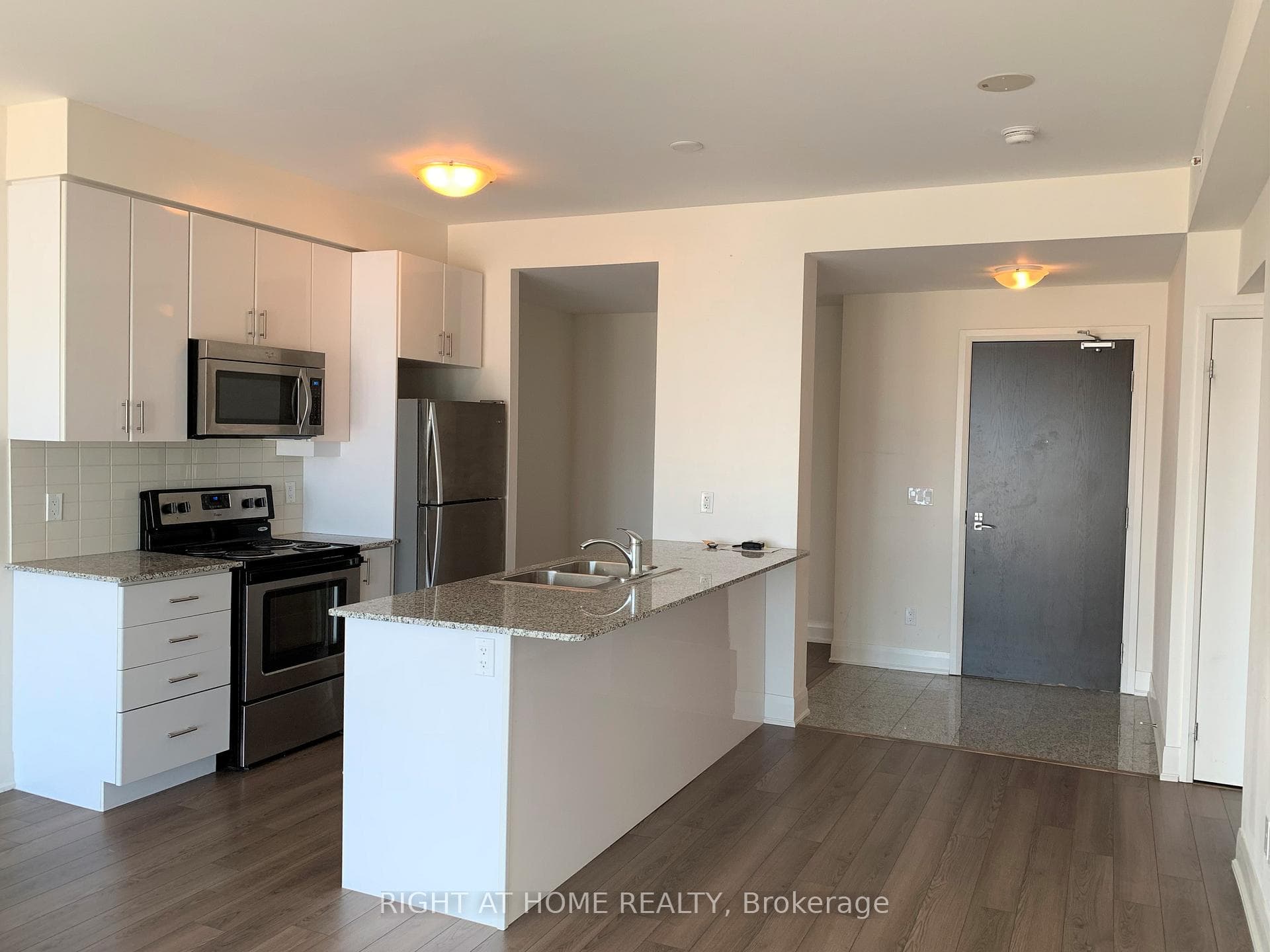 2900 Highway 7 Road Unit 3001 photo 12