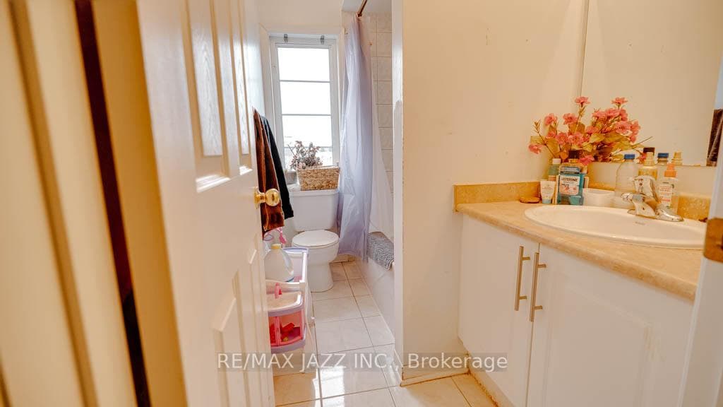 35 Cullcastle Street photo 15