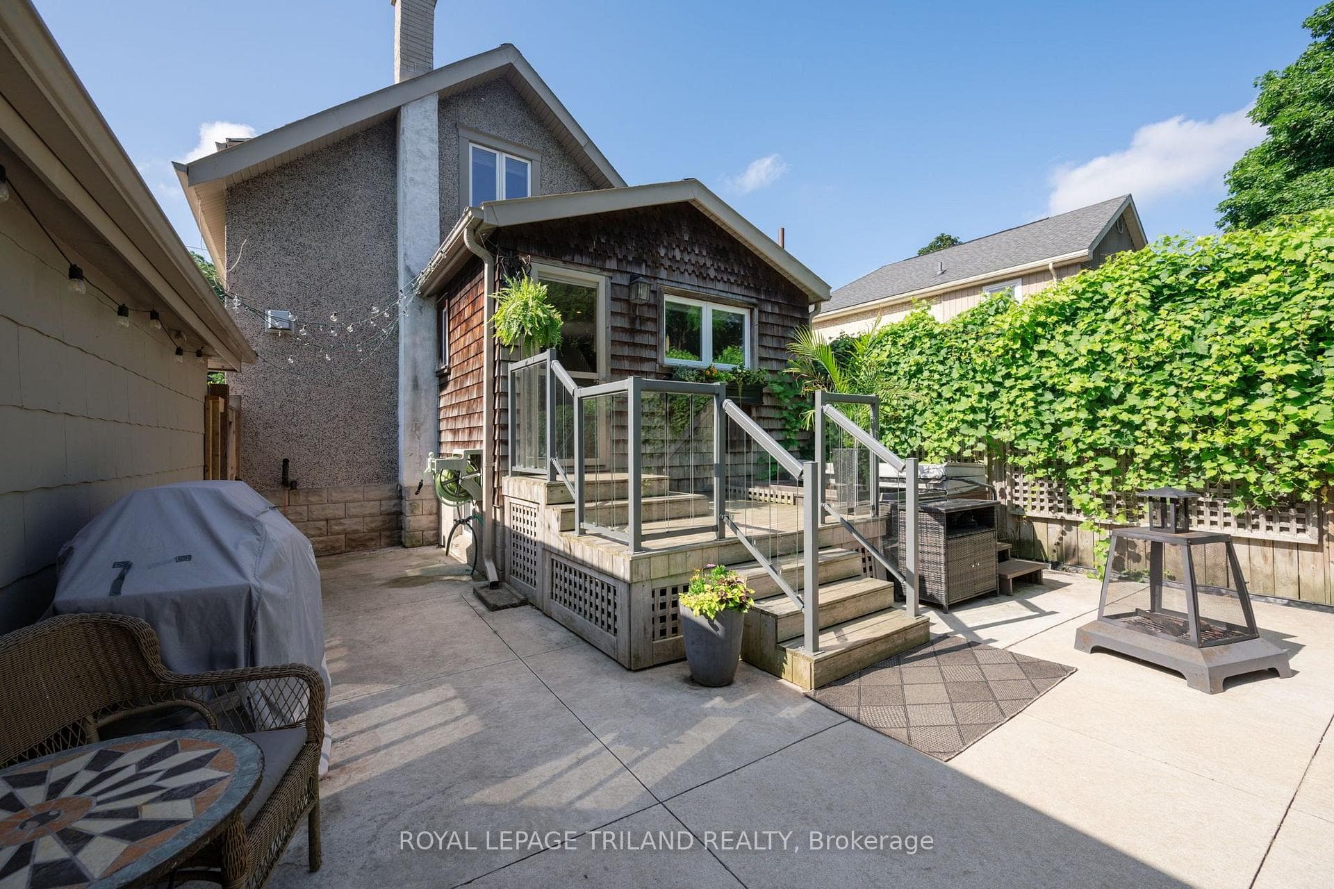 52 Emery Street photo 26