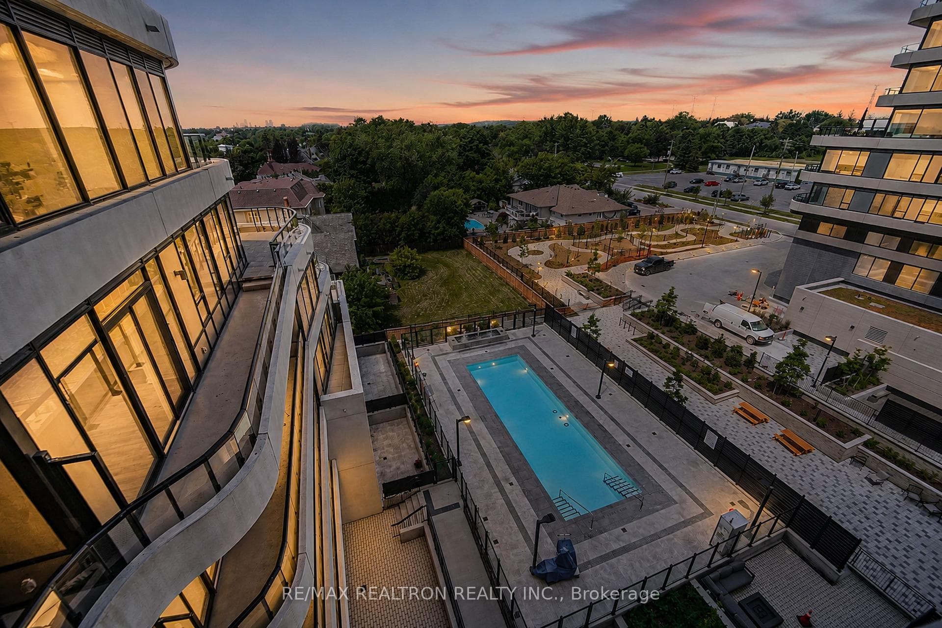 8188 Yonge Street Unit 627 photo 27