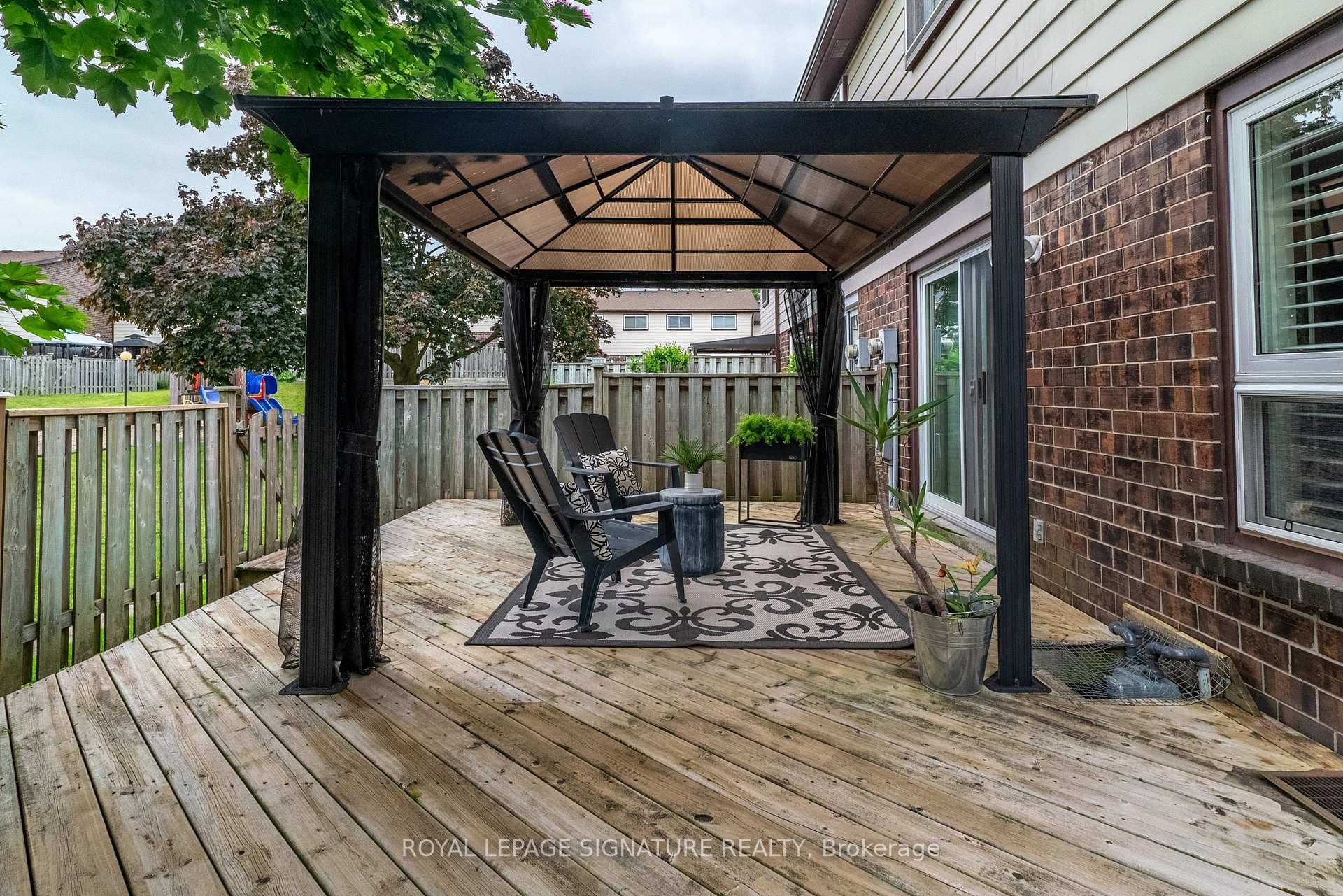 22 Jenkins Lane photo 37
