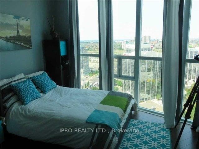 70 Absolute Avenue Unit 3007 photo 10