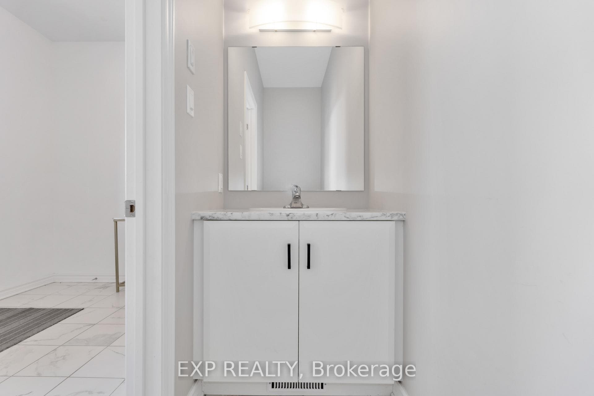 113 O Donovan Drive photo 22
