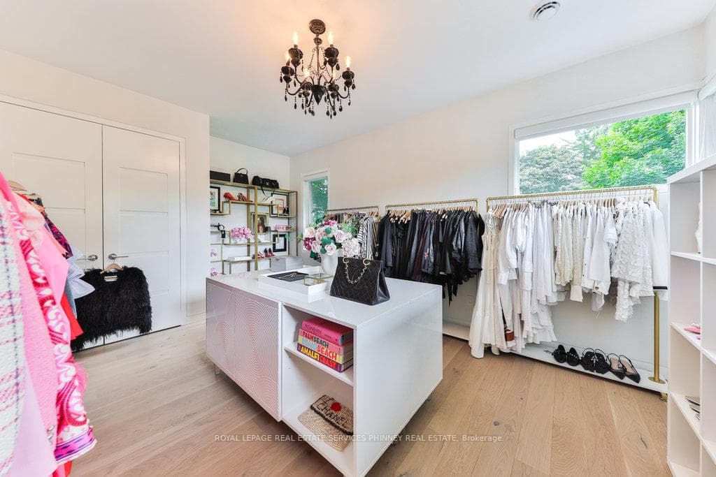 421 Randall Street photo 28
