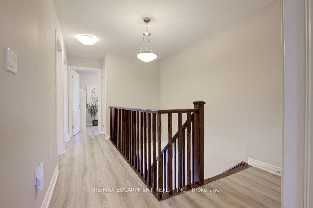 445 Ontario Street Unit 35 photo 10