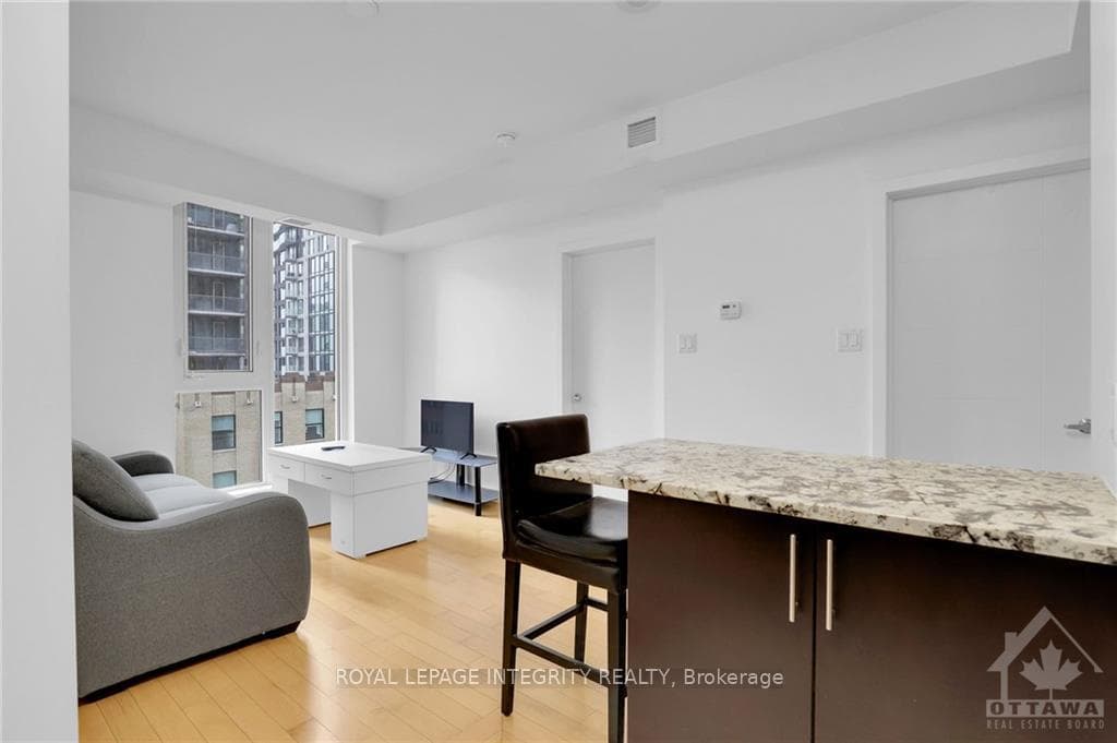 179 Metcalfe Street Unit 710 photo 15