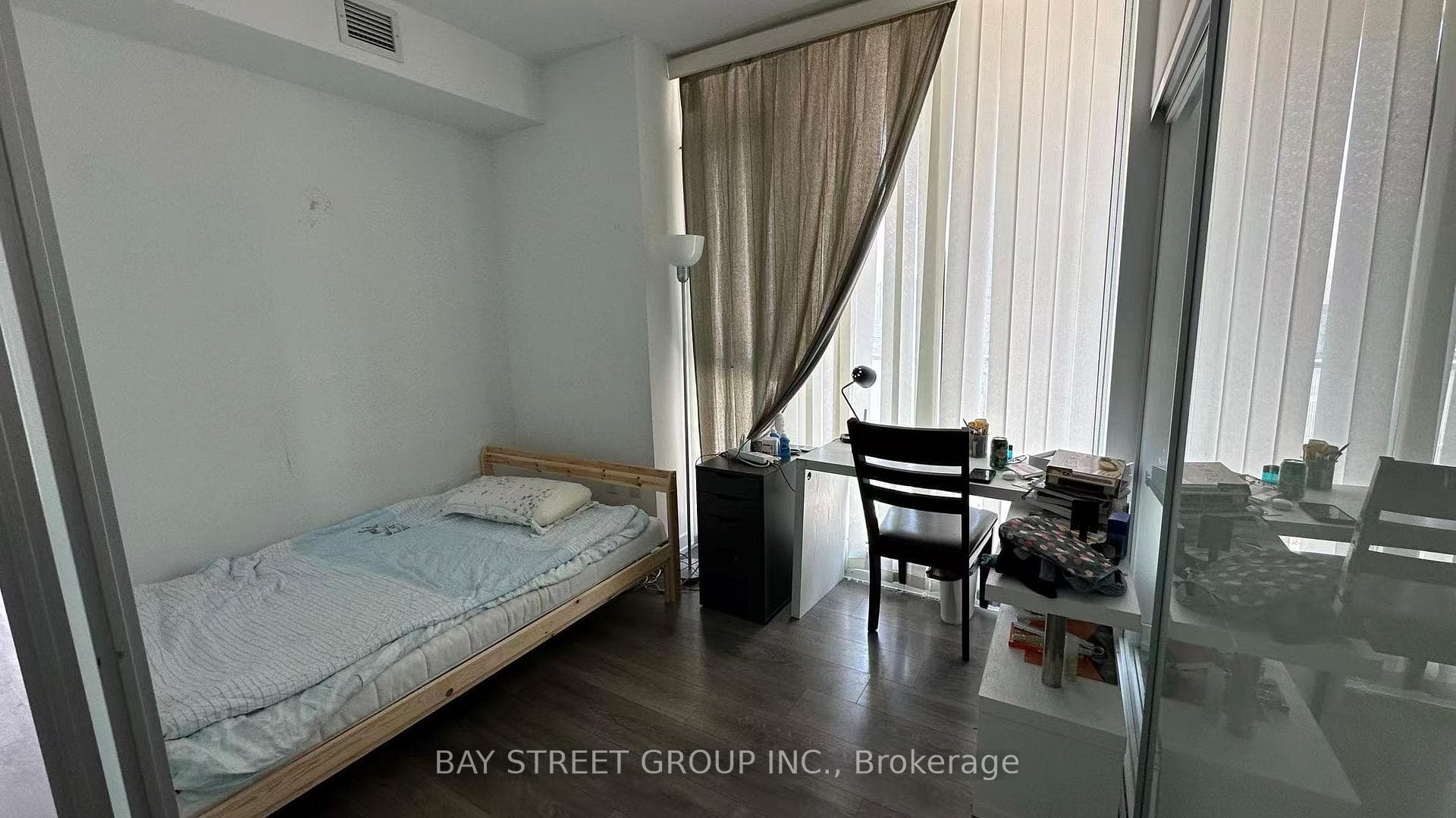 426 University Avenue Unit 2708 photo 5