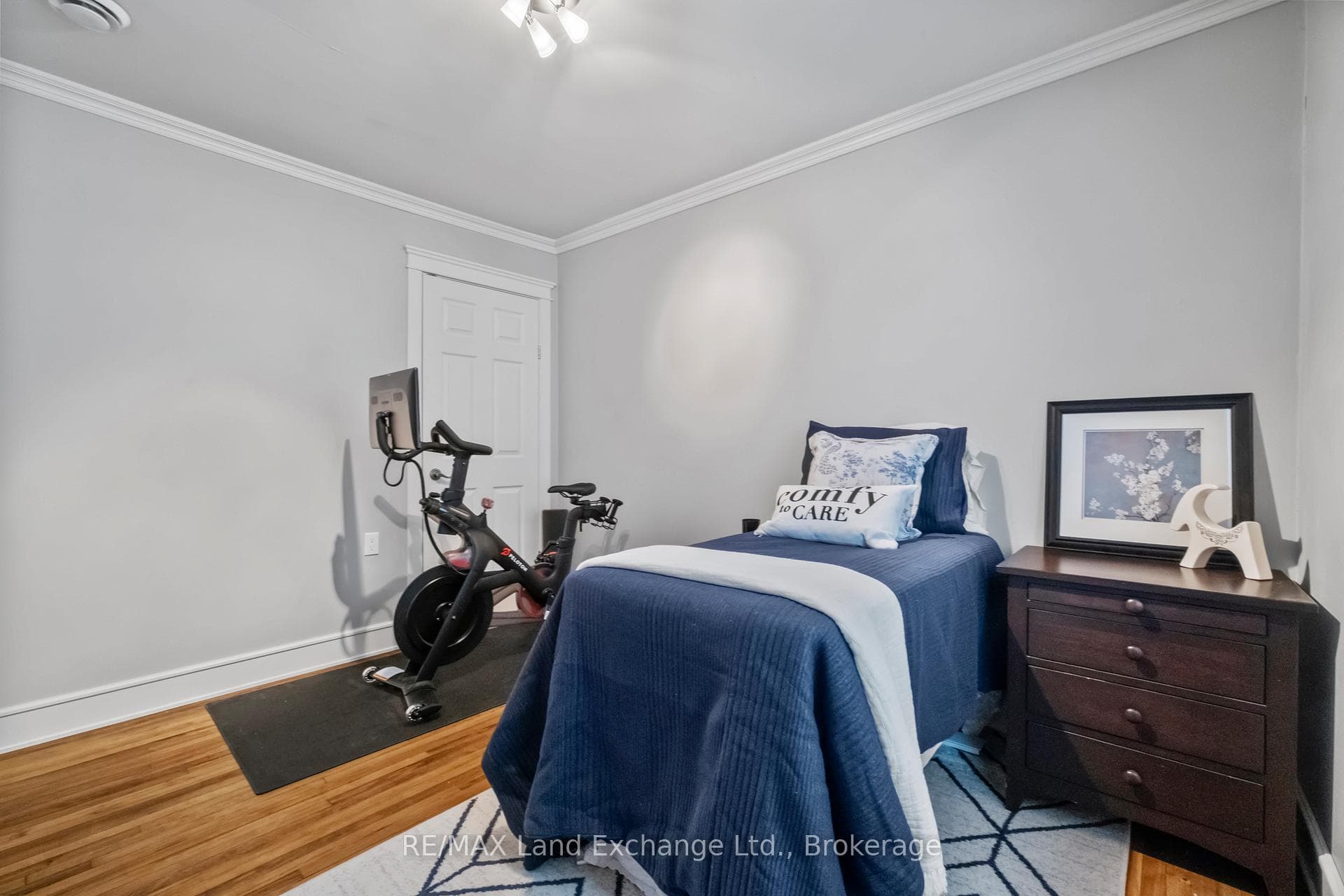 Secondary Bedroom