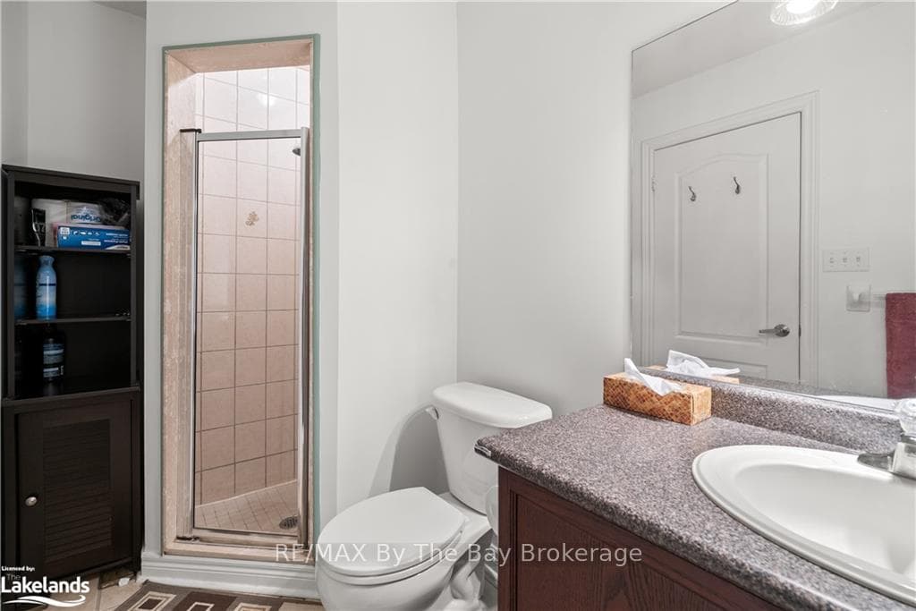 Loft ensuite bathroom
