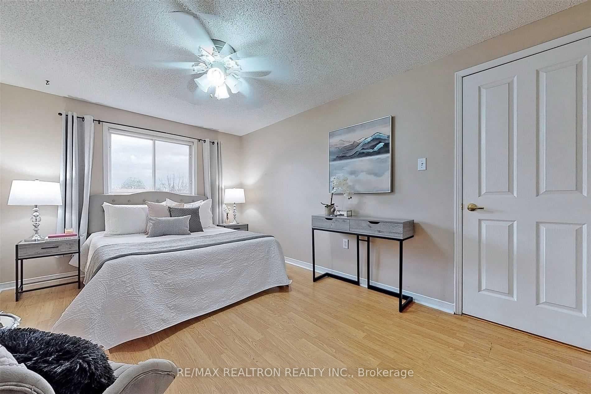 48 Jones Drive photo 12