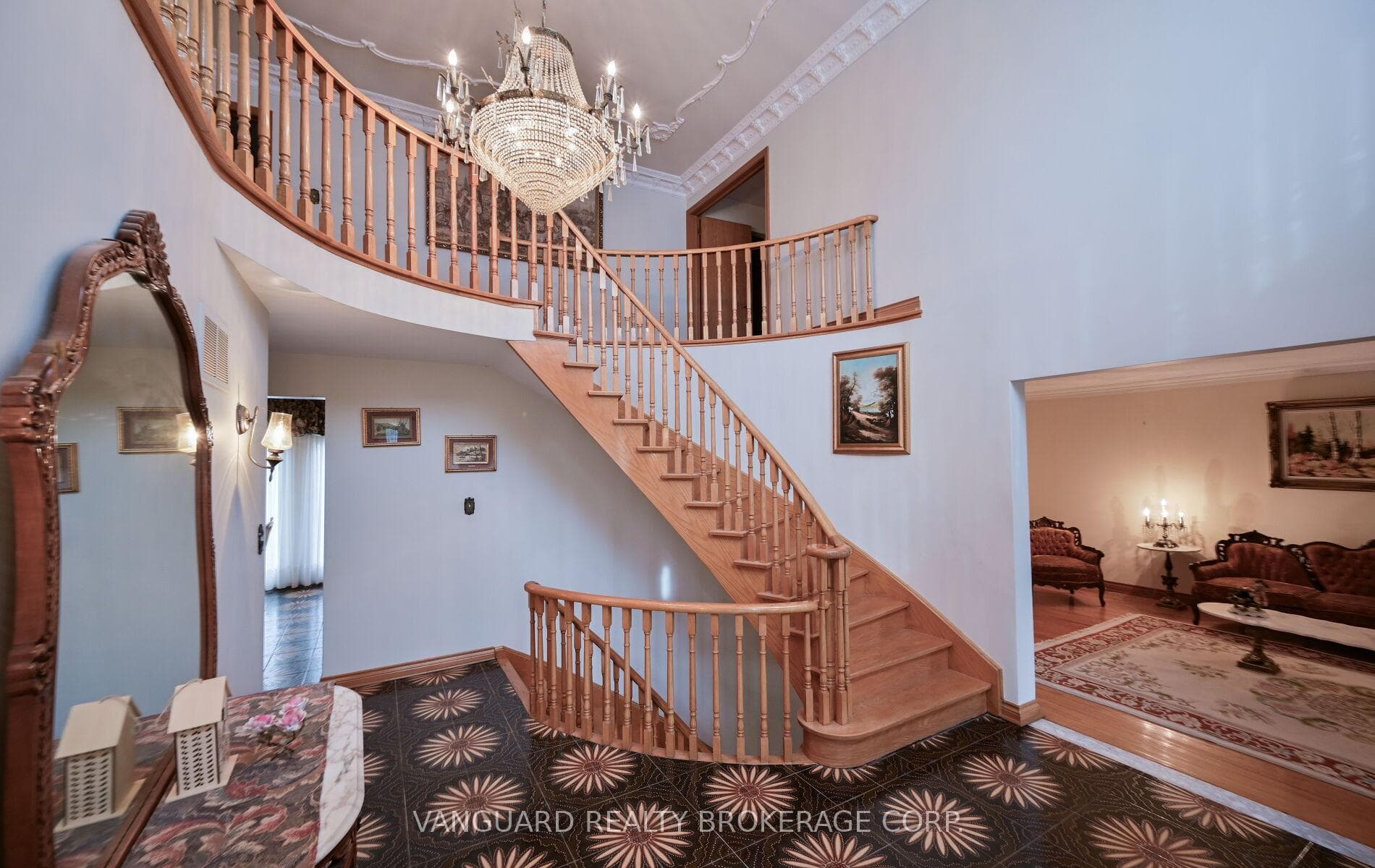 313 Firglen Ridge photo 7
