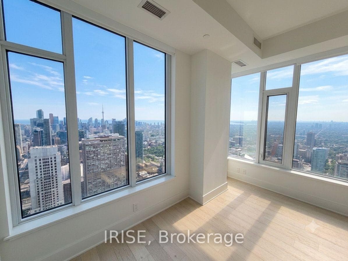 11 Yorkville Avenue Unit 5909 photo 8