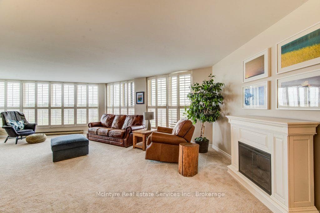 24 Marilyn Drive Unit 704 photo 18
