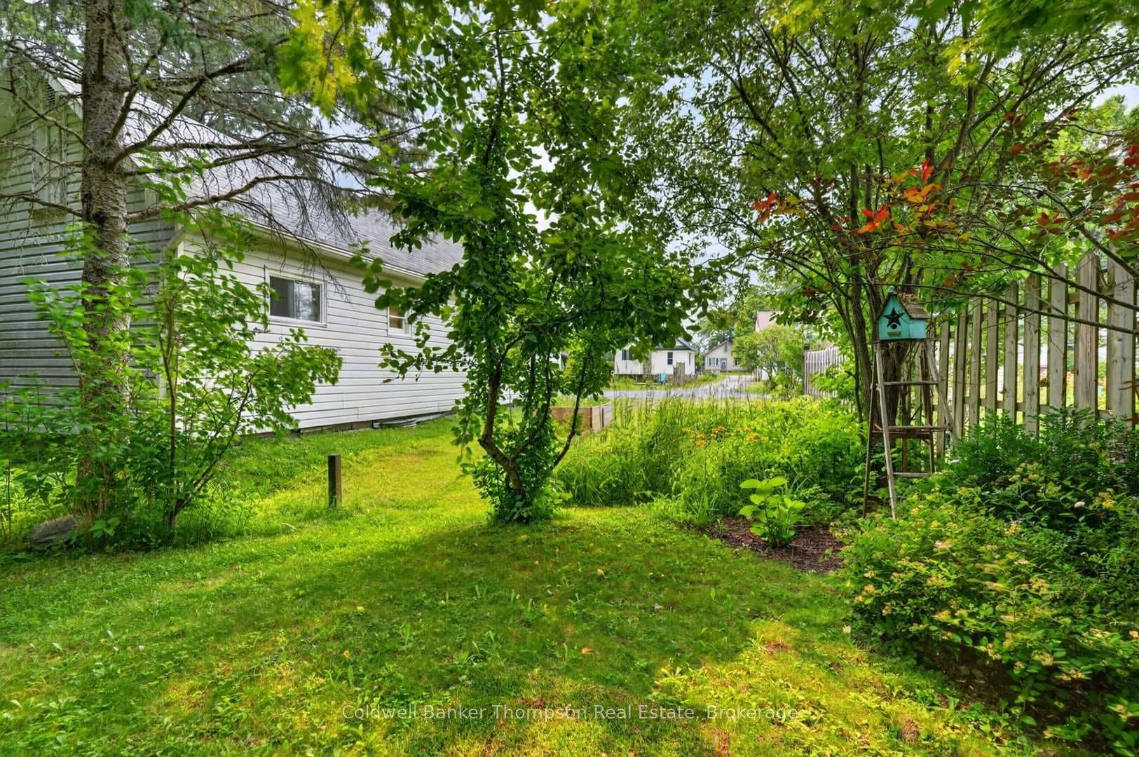 15 Sabrina Park Drive photo 37