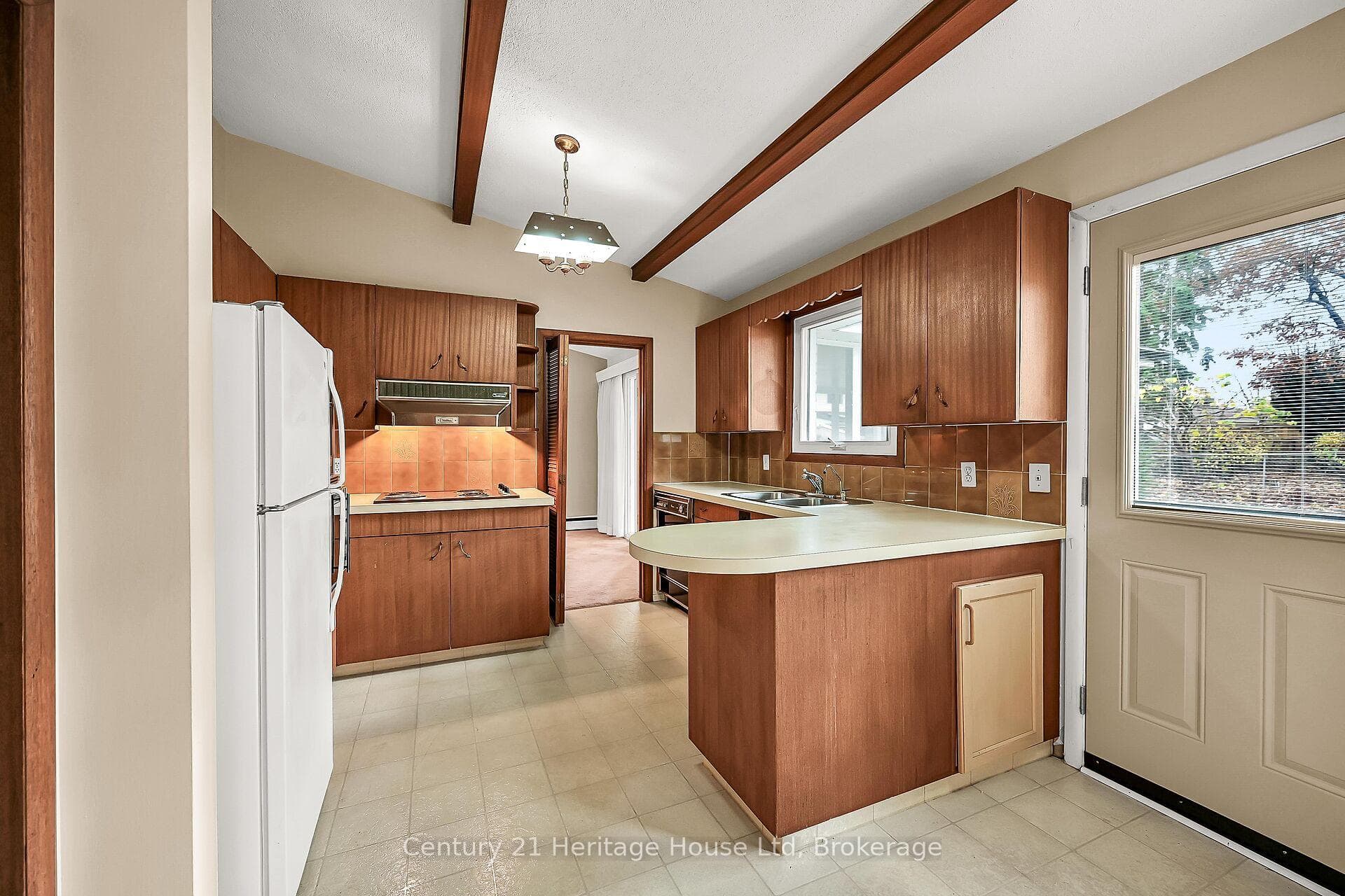 16 Harvest Lane photo 27