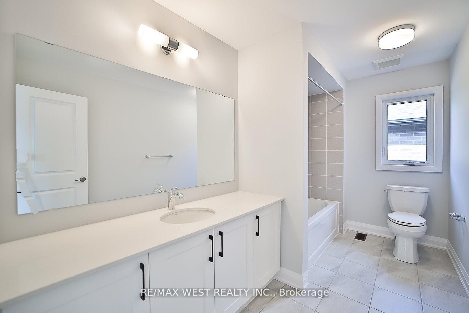 14 Periwinkle Road photo 13