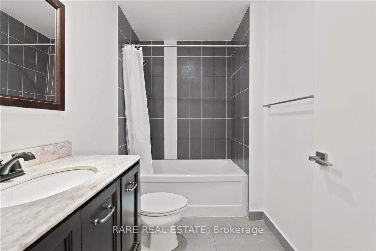 770 Bay Street Unit 2308 photo 5