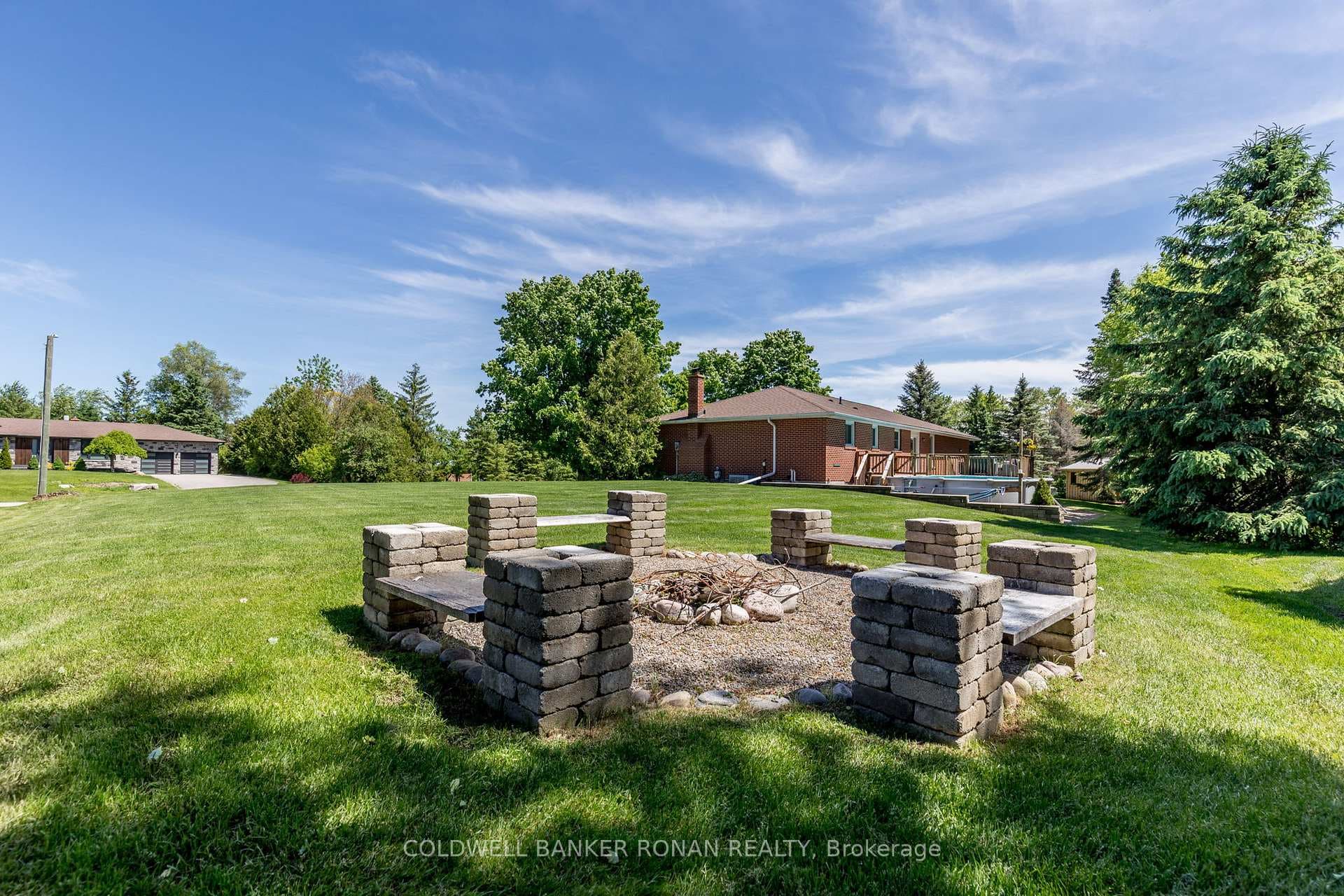 4 Haley Drive photo 34