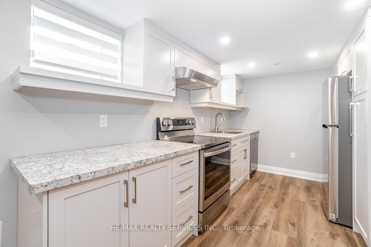 156 Vodden Street photo 25
