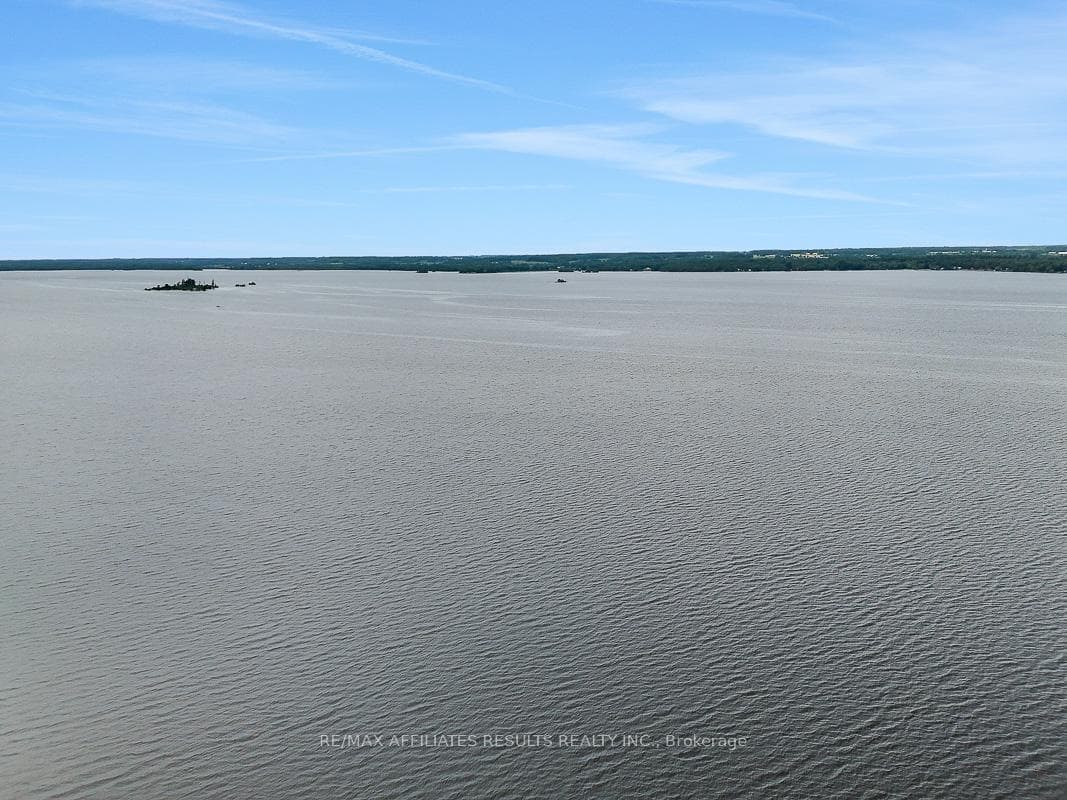 2130 B River Road photo 47