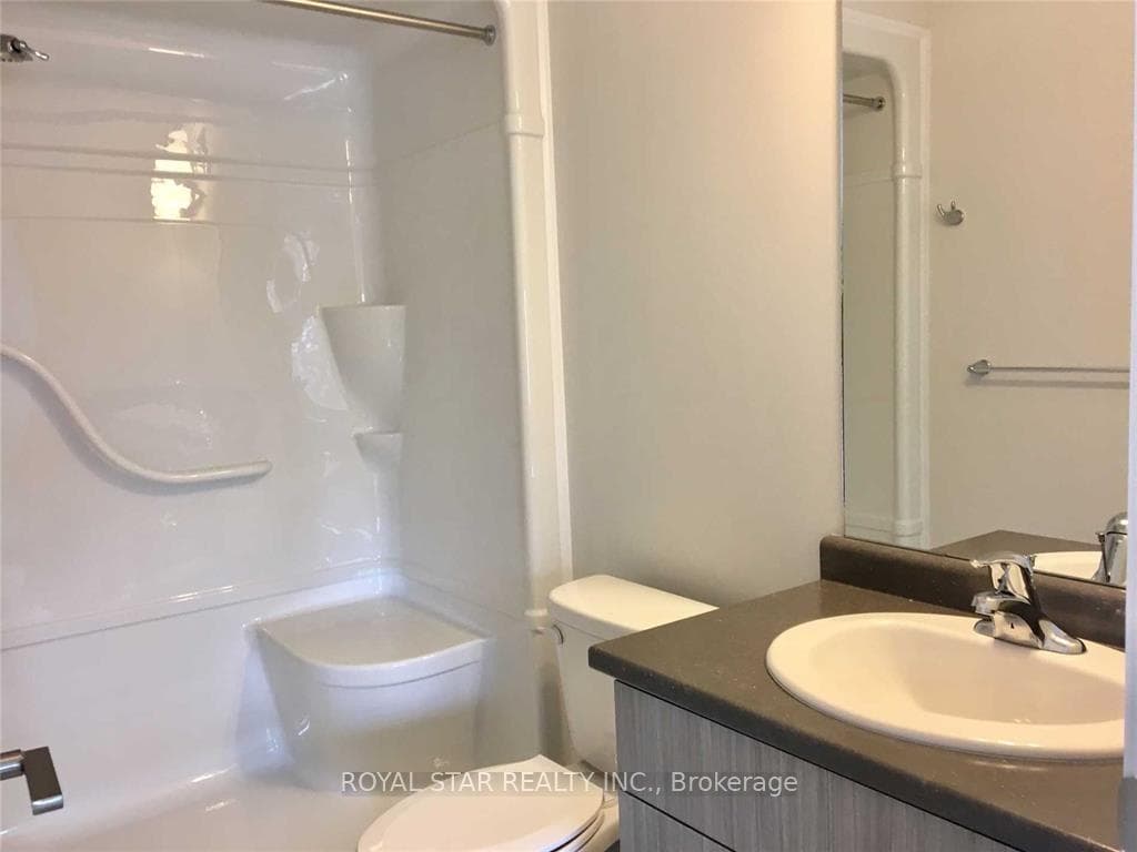 1169 Garner Road Unit 4 photo 6