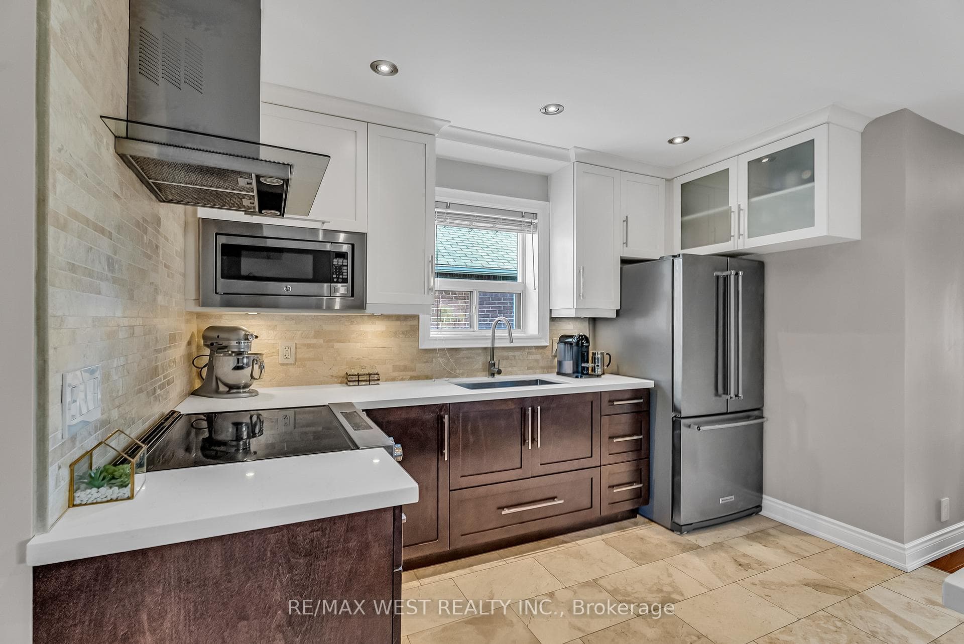 52 Bertram Street photo 4