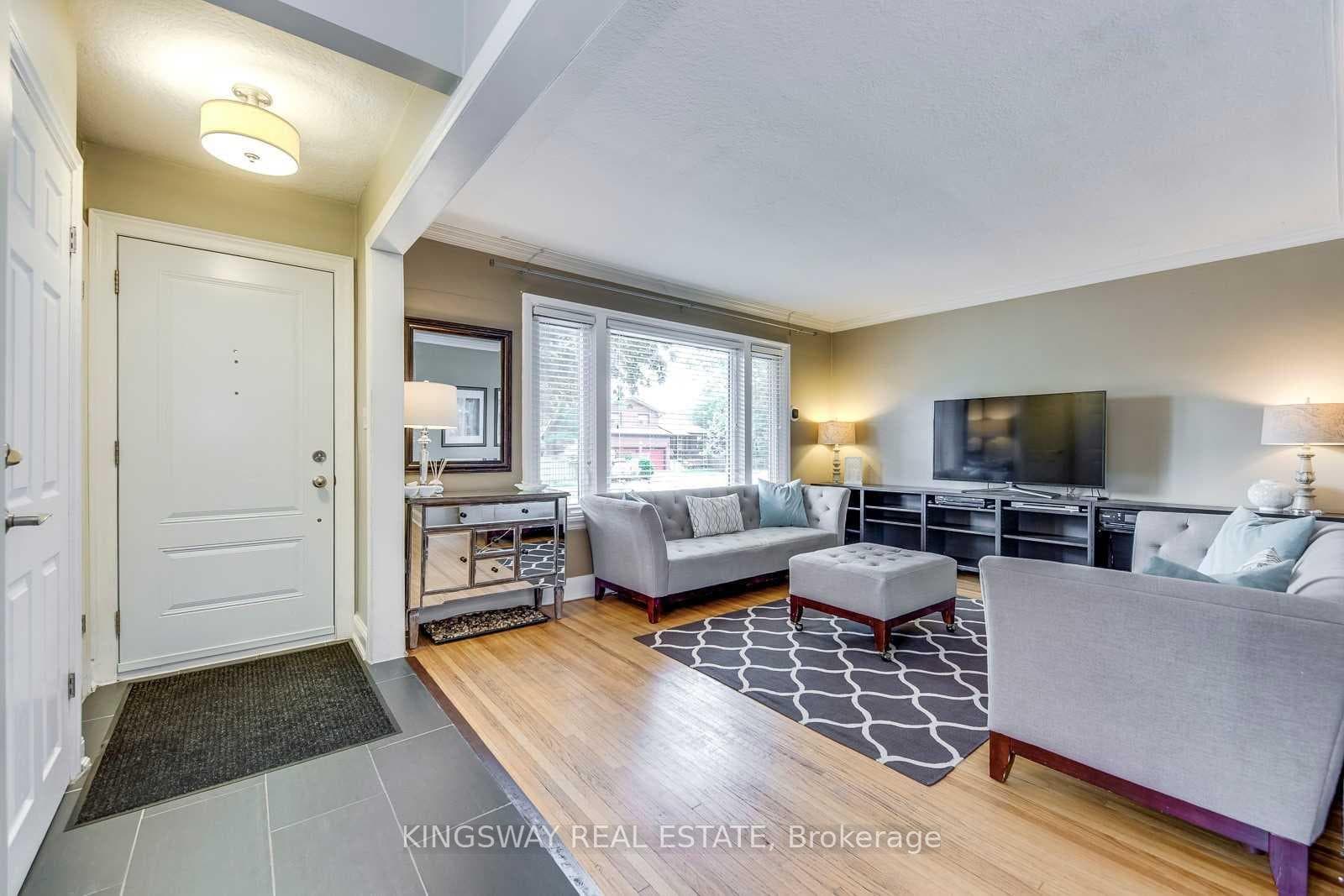 408 Lanor Avenue Unit Main photo 3