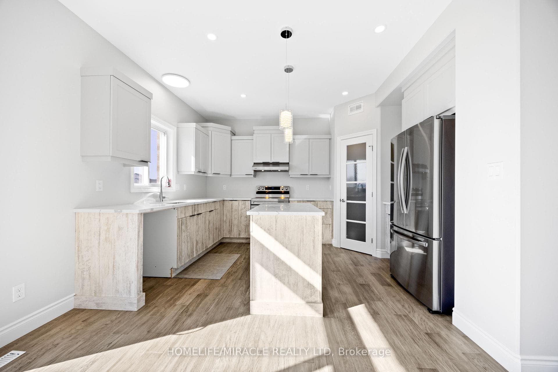 15 Mavety Court photo 19