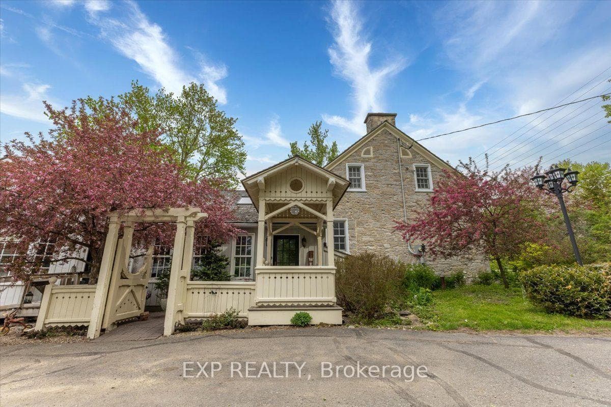 5519 Old Richmond Road photo 2