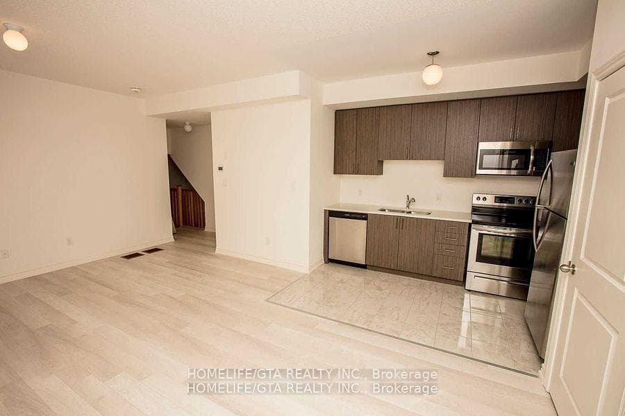 1782 Rex Heath Drive photo 8