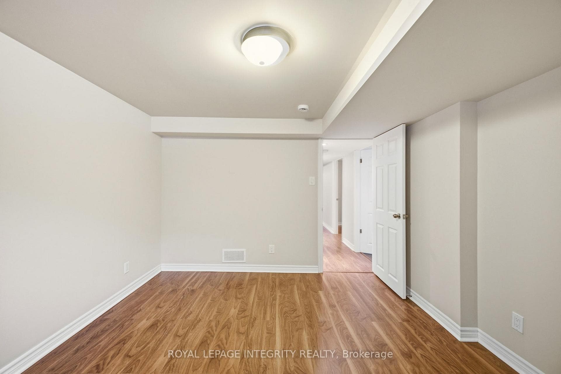1309 HIGHGATE Road Unit B photo 26