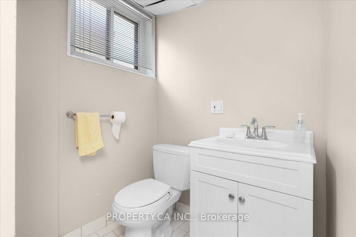 48 Kennard Avenue photo 29