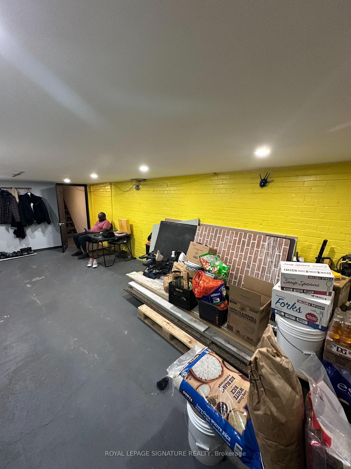 854 Bathurst Street Unit Store Front photo 16