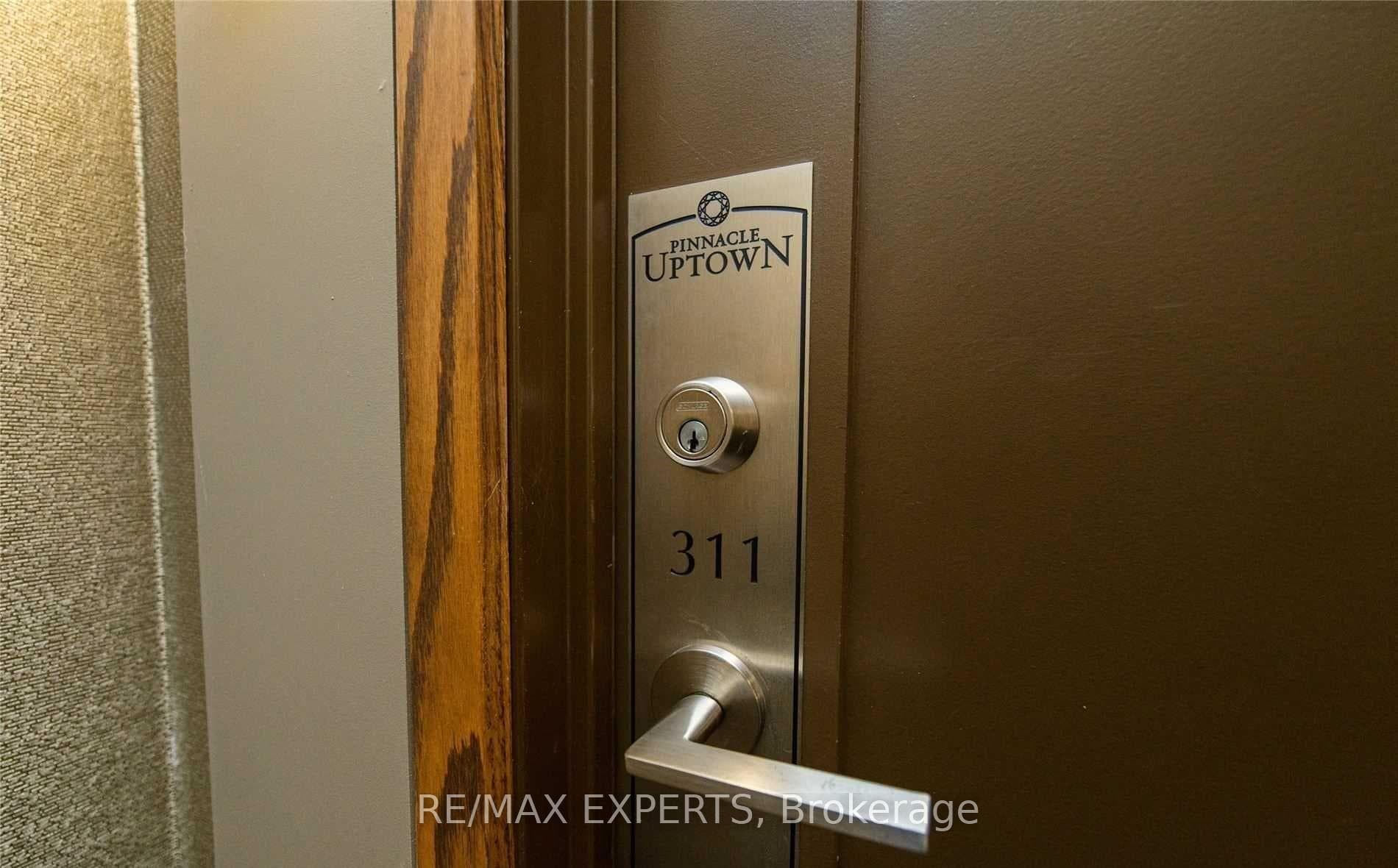 55 Eglinton Avenue Unit 311 photo 10