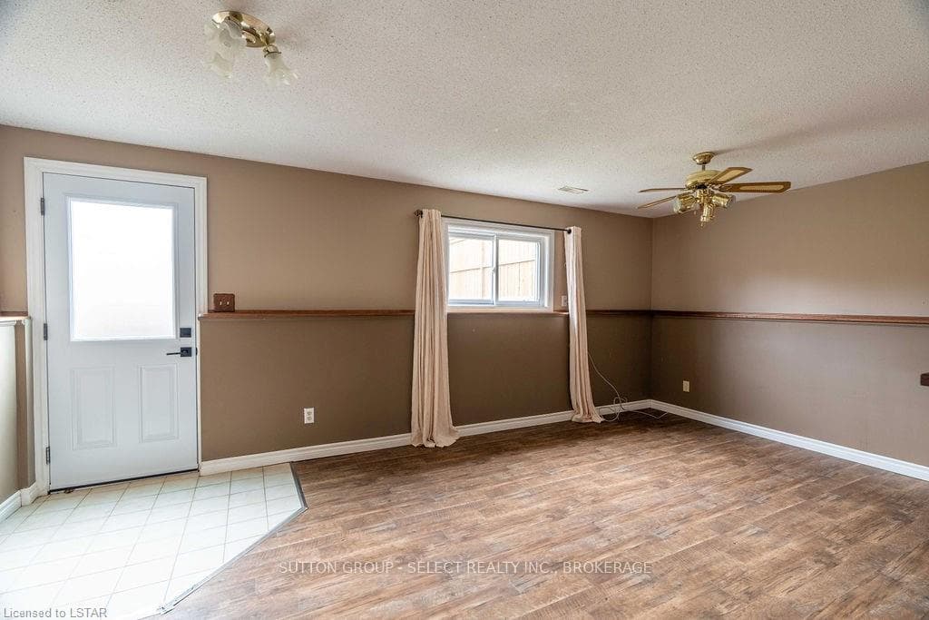 176 SPENCE Drive photo 35