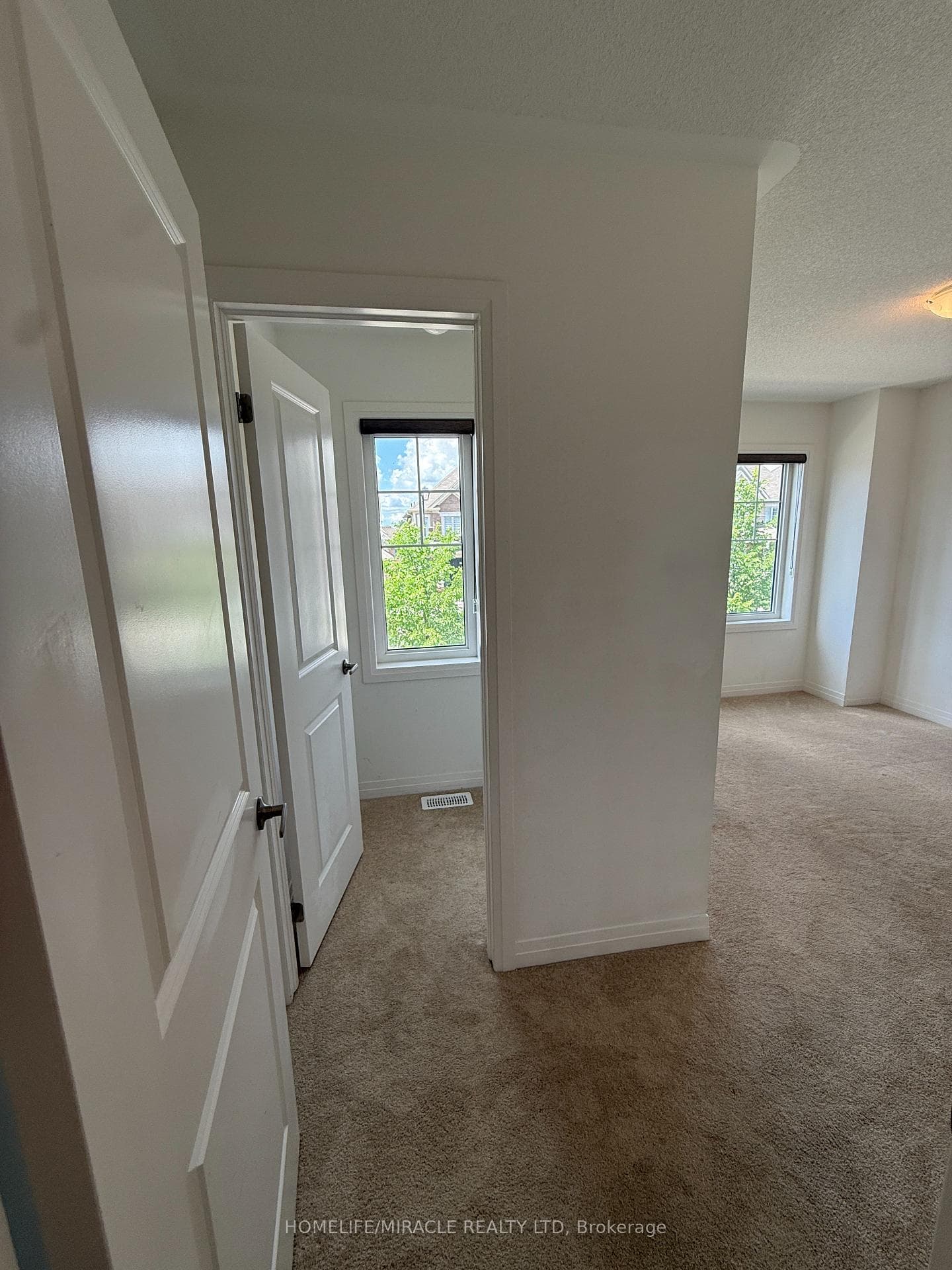 17 Casserley Crescent photo 31