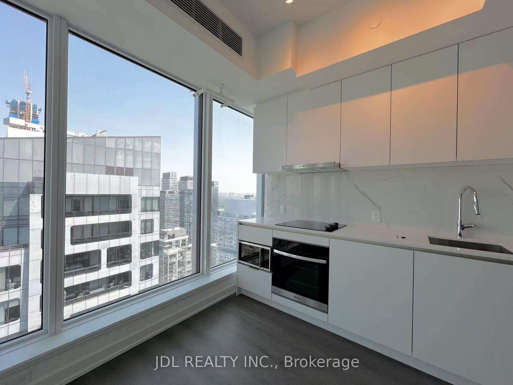 8 Wellesley Street Unit 5905 photo 3
