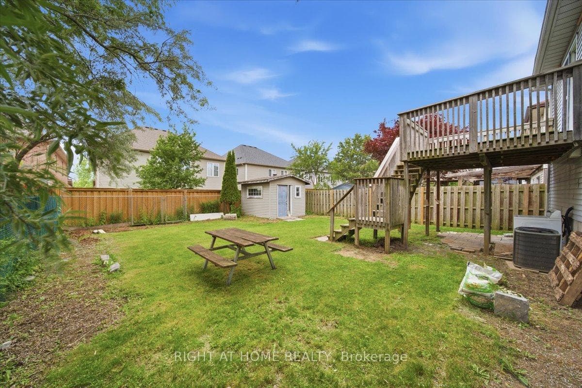 554 Halberstadt Circle photo 38