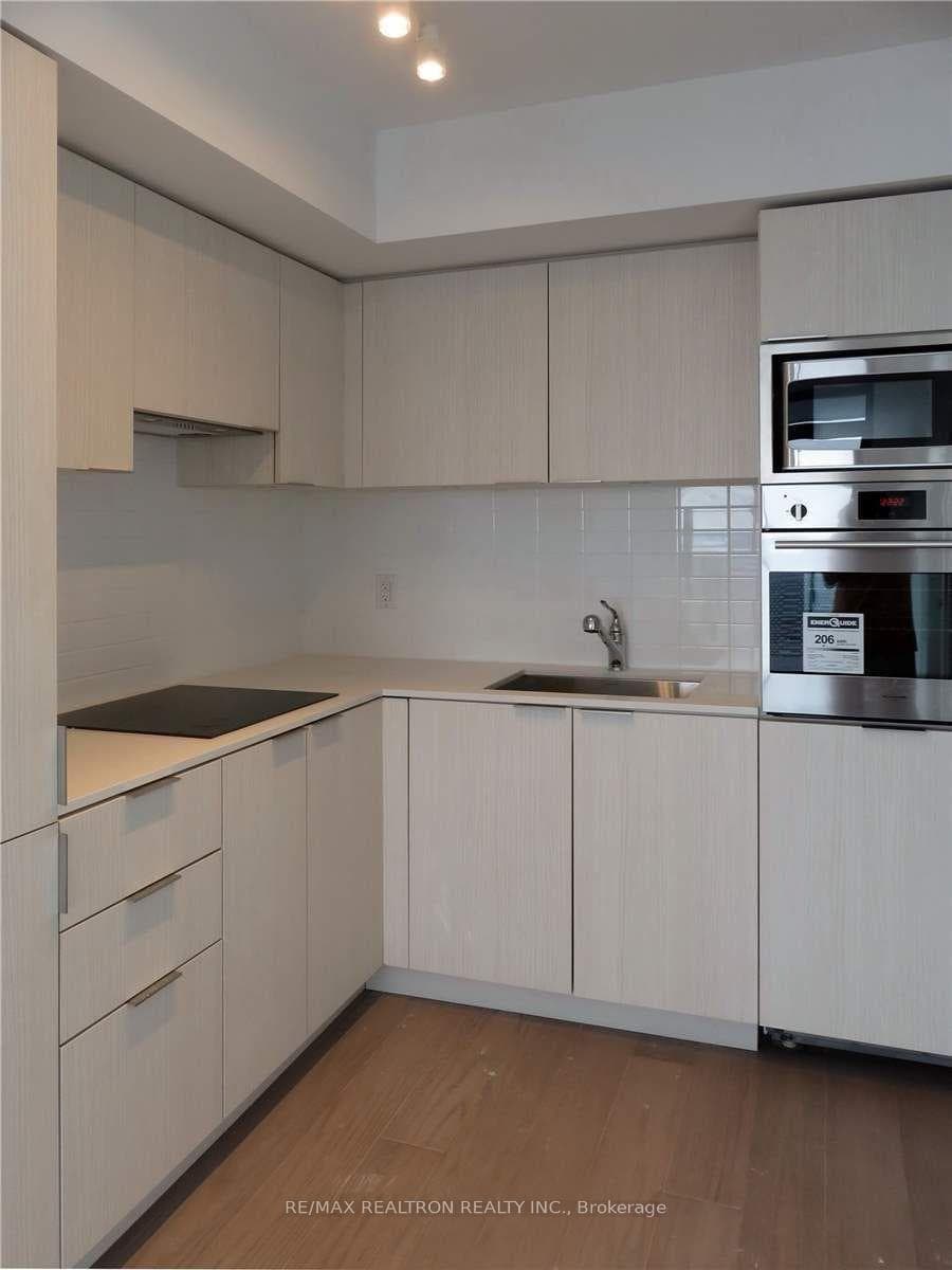 11 Wellesley Street Unit 3802 photo 13