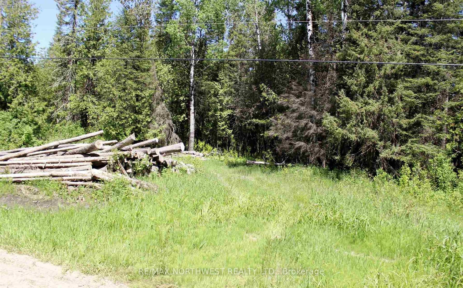 PCL 18433 Bang Road photo 23