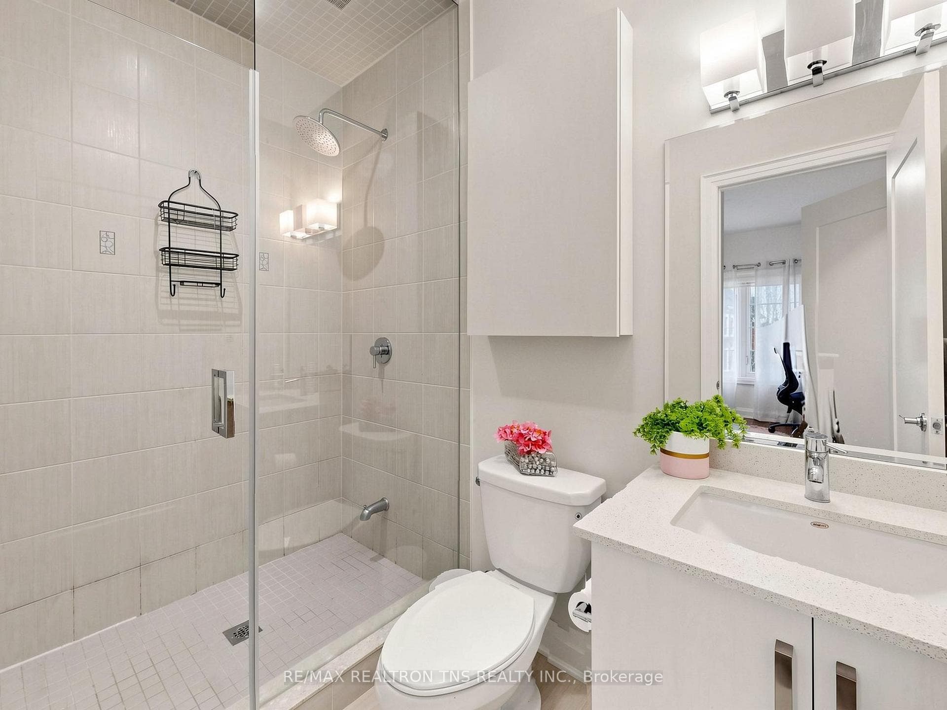 47 Divon Lane photo 40