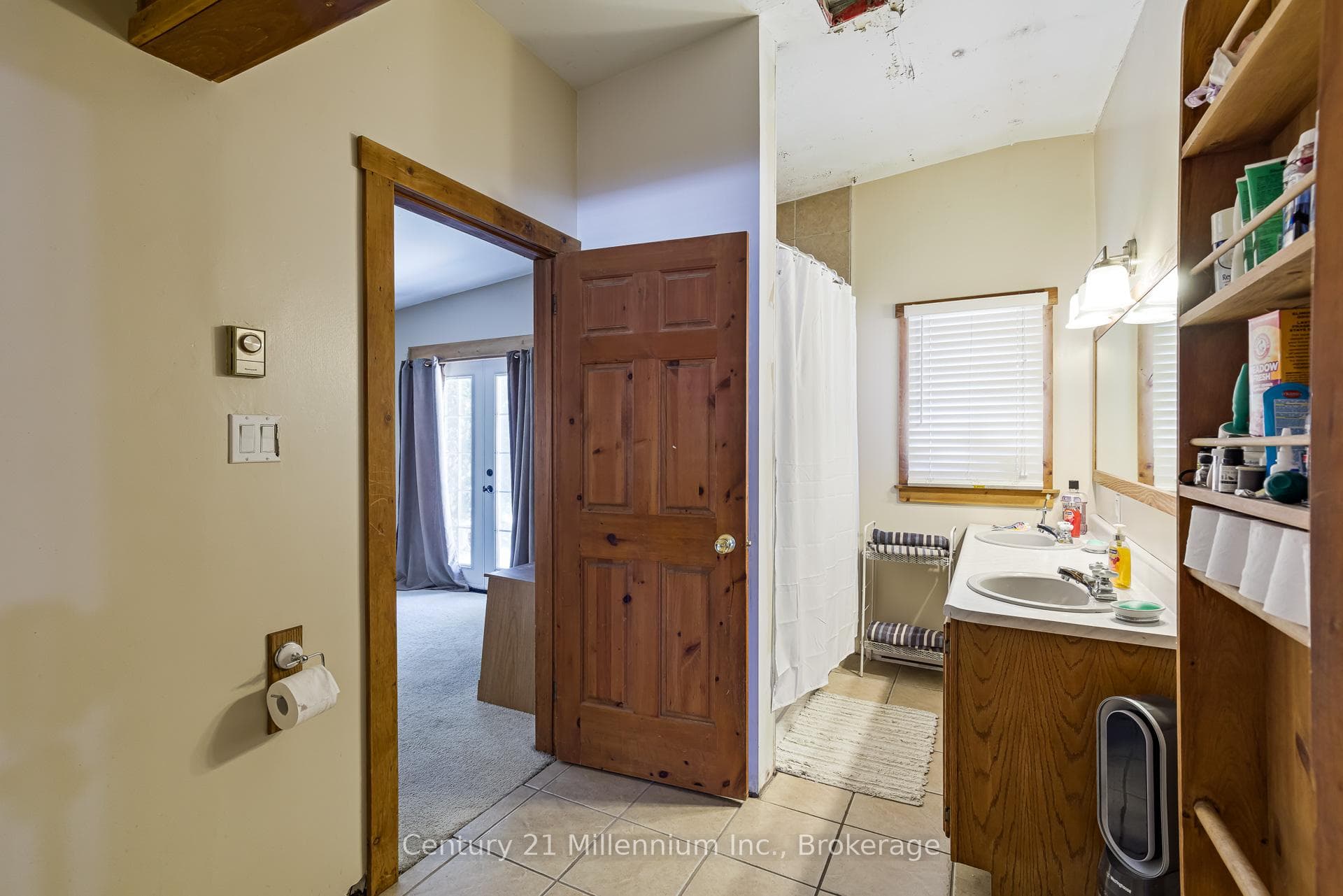 112 Niagara Street photo 20