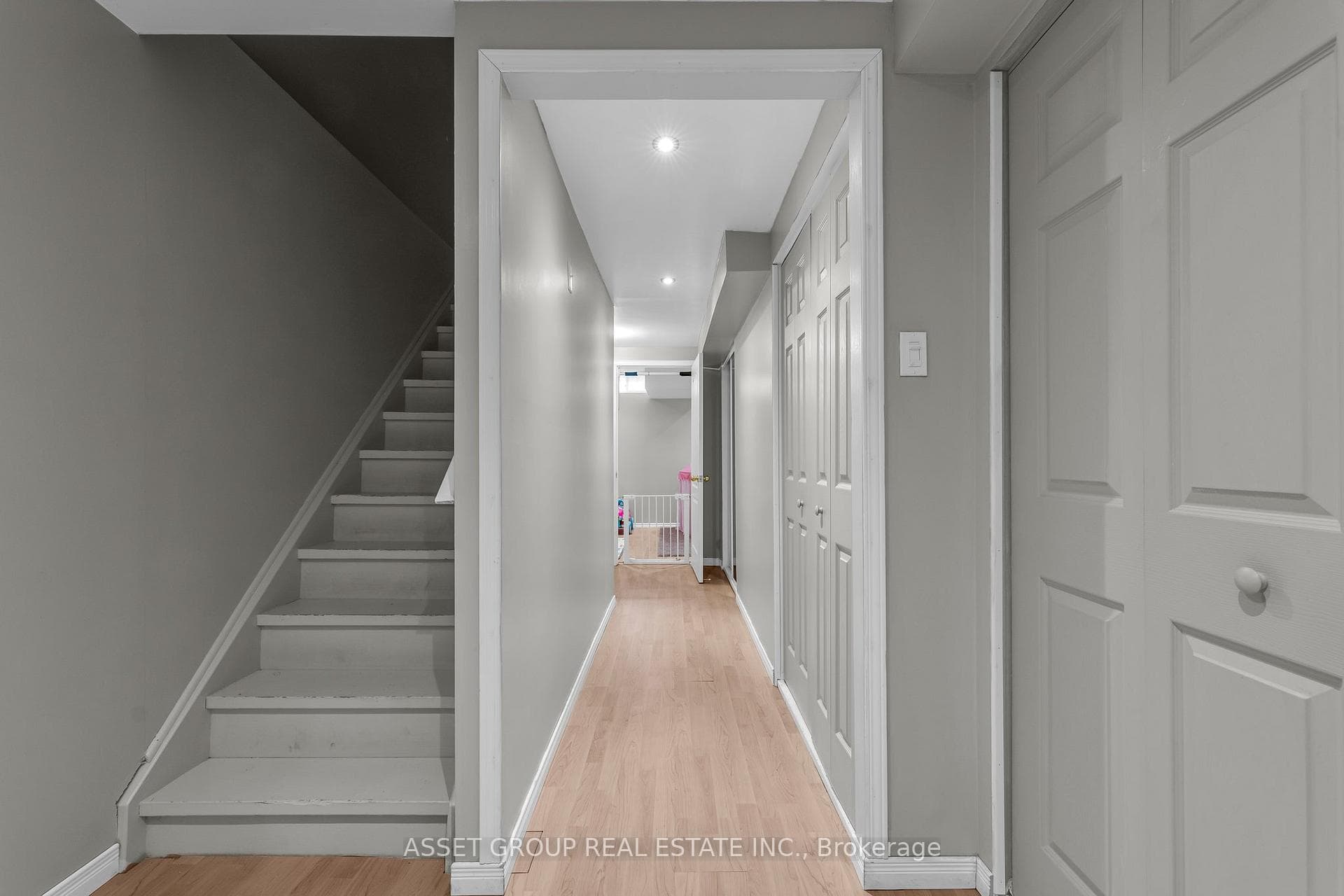 22 Fenton Street photo 31