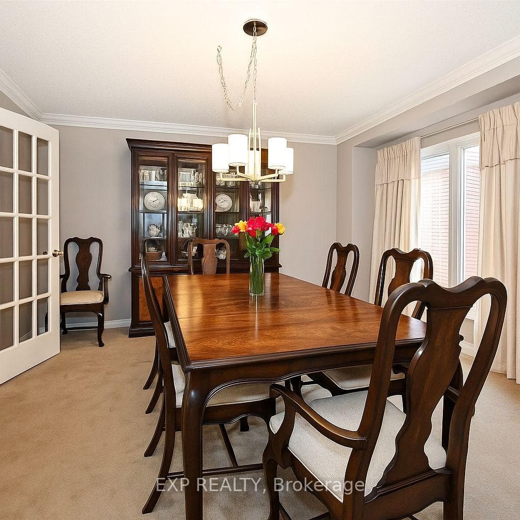 259 Glenway Circle photo 10